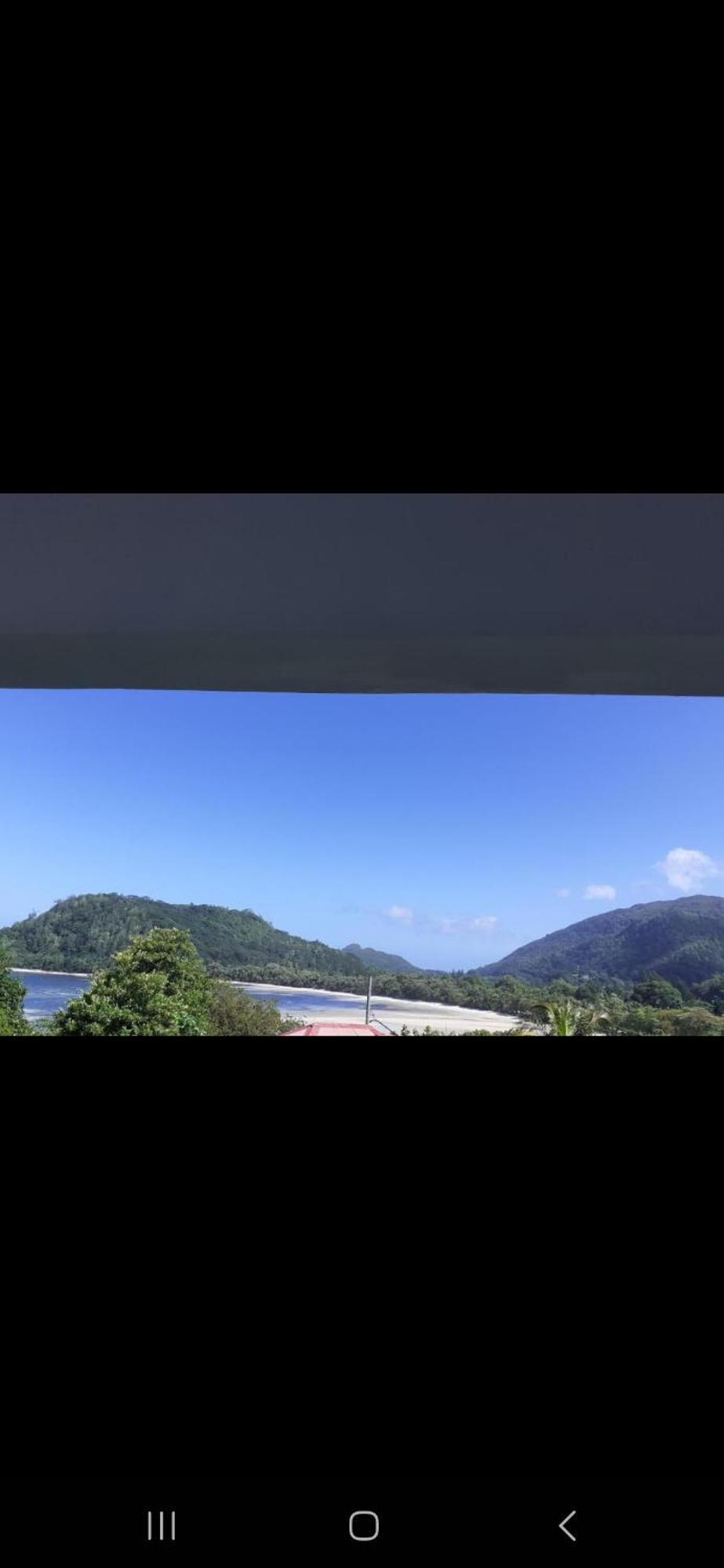 Gigi'S Self Catering Apartment Port Glaud Rum bild