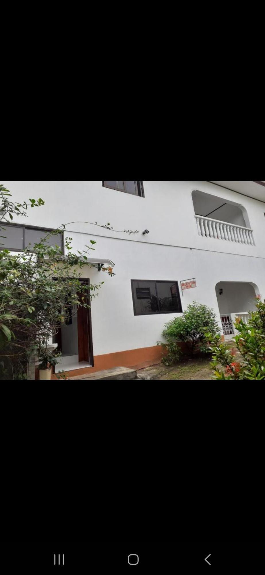 Gigi'S Self Catering Apartment Port Glaud Rum bild